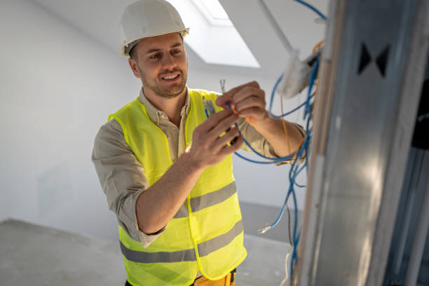 Best Affordable Emergency Electrician  in Hemlock, MI
