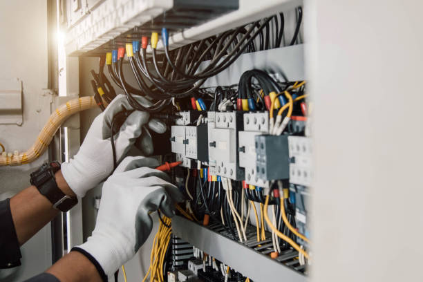 Best 24-Hour Electrician  in Hemlock, MI